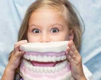 Horaires Dentiste Houda Amine (dentiste)